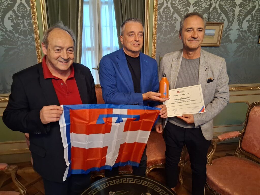 Il campione italiano di pesca a mosca over 50 Domenico Taricco accolto in Regione 