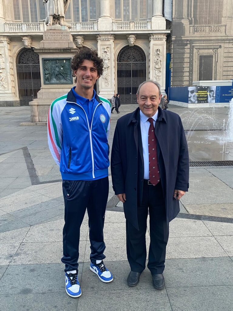 Paolo De Pasquale bronzo nel nuoto pinnato ai Giochi del Mediterraneo di Taranto 2026